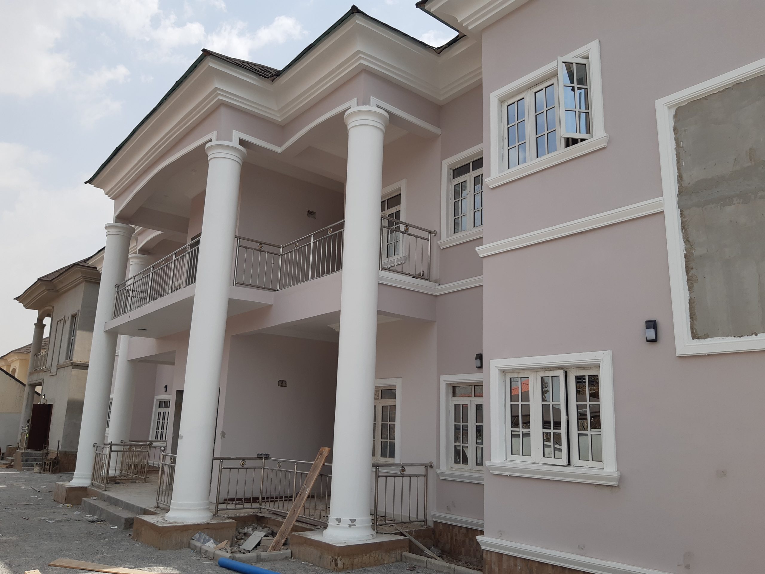 Welcome to Edificio Integrated Services